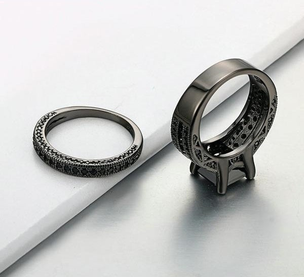 Zinnia Ring - Stunning Black Gold Ring - Men